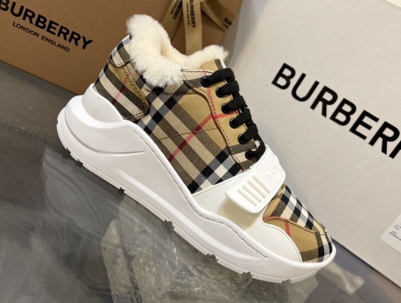 Burberry Low Shoes